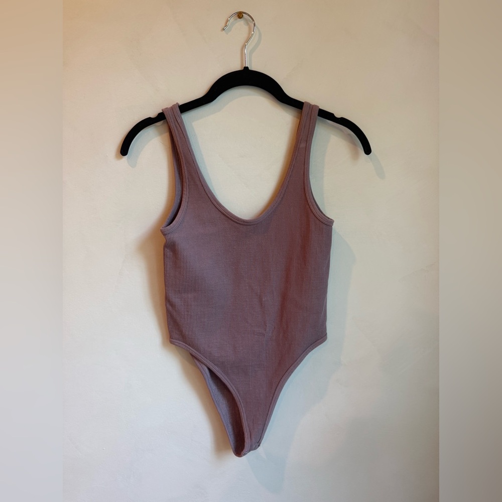 Mauve Ribbed Stretchy Bodysuit
